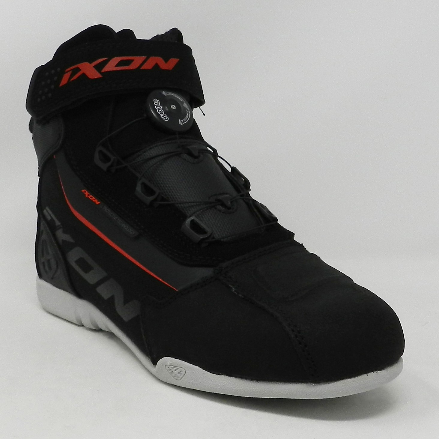 Chaussure moto on sale ixon assault evo