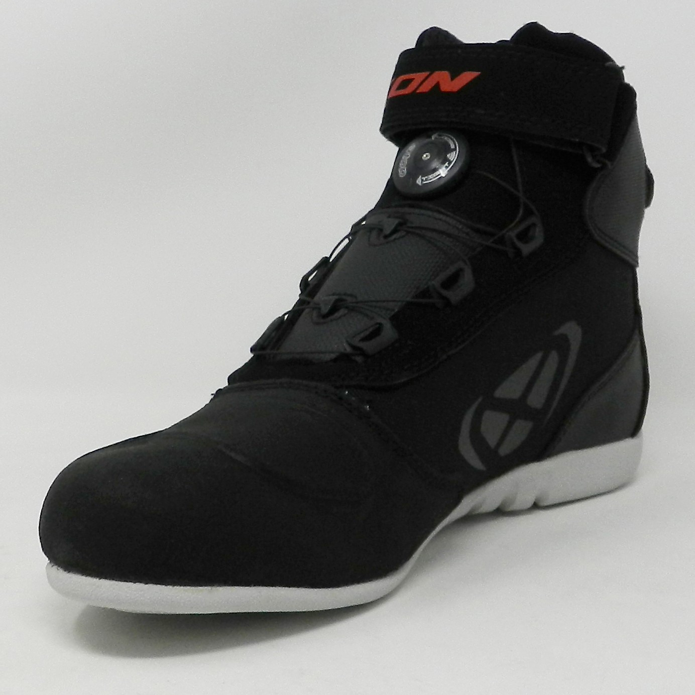 Chaussure moto ixon assault evo deals