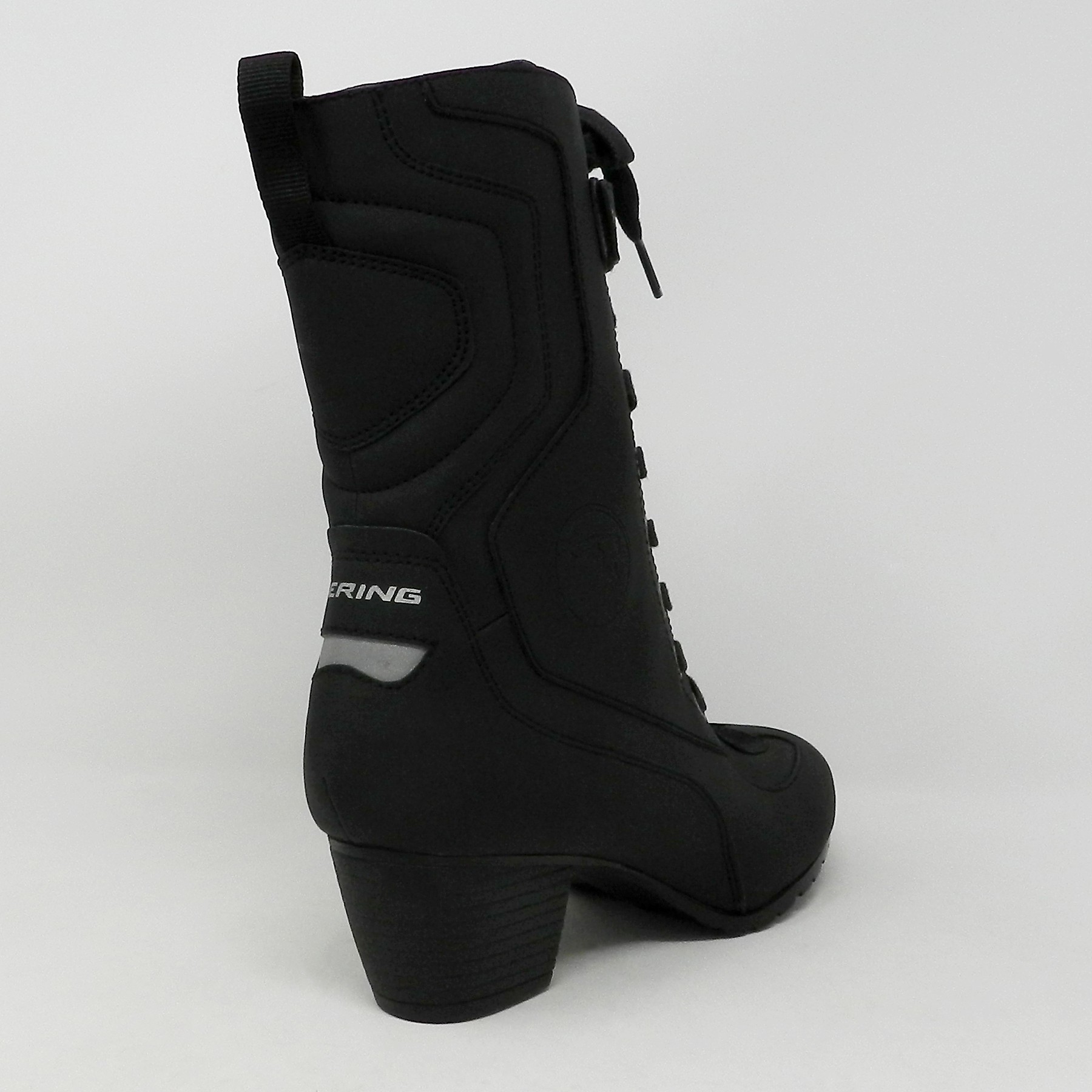 Lady Leonarda Bering EQUIPEMENT ROUTE D GRIFF MOTO