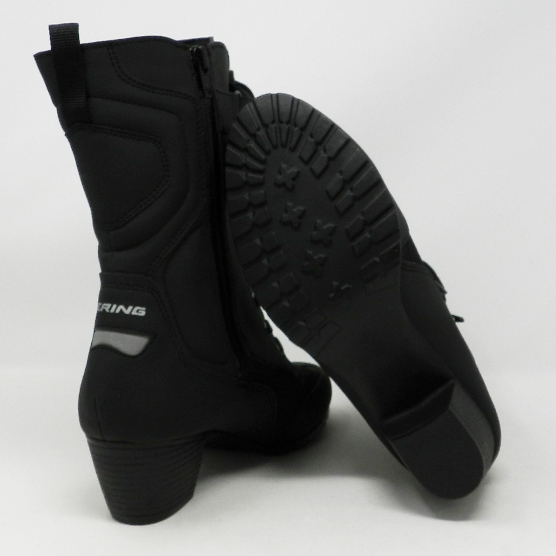 Lady Leonarda Bering EQUIPEMENT ROUTE D GRIFF MOTO